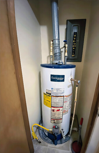 https://northbeachhotwater.com.au/uploads/2025/06/gas-hot-water-system-40702.jpg