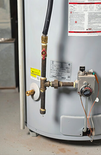 https://northbeachhotwater.com.au/uploads/2025/06/gas-hot-water-system-65811.jpg