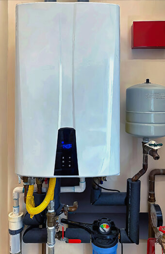 https://northbeachhotwater.com.au/uploads/2025/06/hot-water-17212.jpg