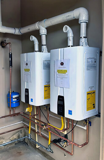 https://northbeachhotwater.com.au/uploads/2025/06/hot-water-servicing-52956.jpg