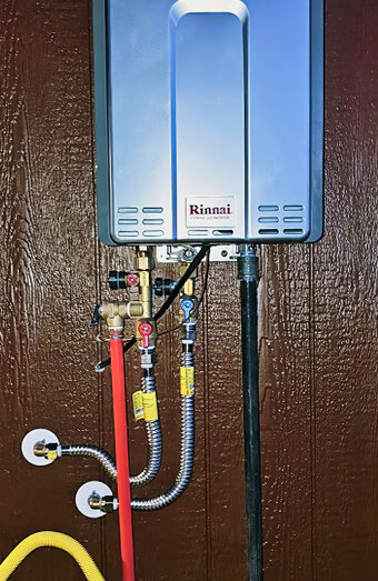 https://northbeachhotwater.com.au/uploads/2025/06/instant-hot-water-systems-93408.jpg